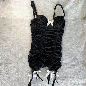 Victoria's Secret Black Lingerie w white bows, 34B
